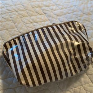 Henri Bendel small make up bag